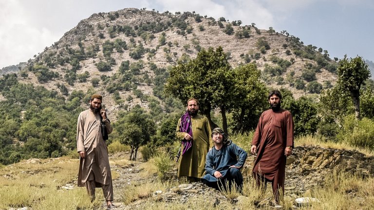 Korengal Outpost - Talib Photoshooting